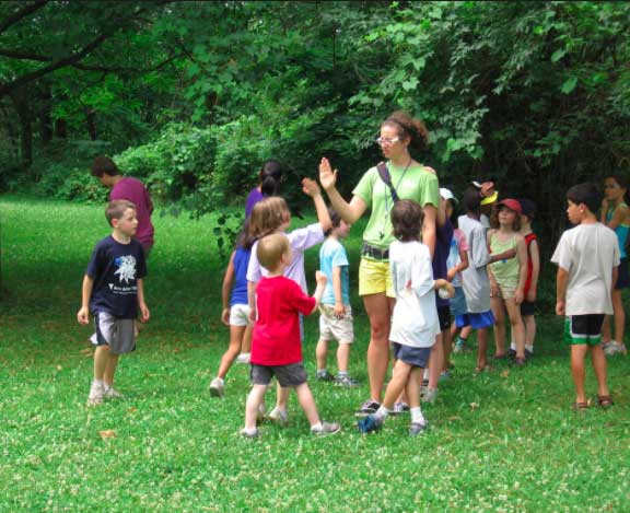outdoor activities at summer camp